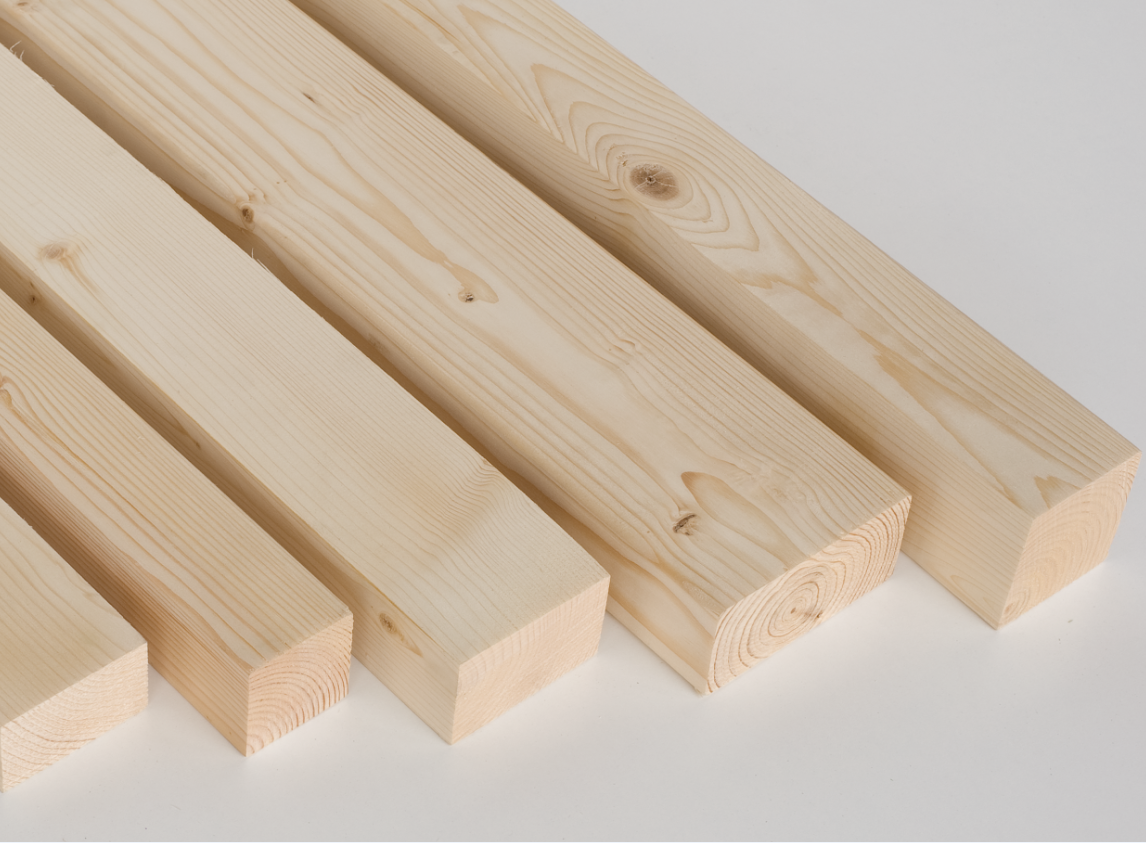 Listones de madera cepillados